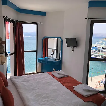 Marin Hotell